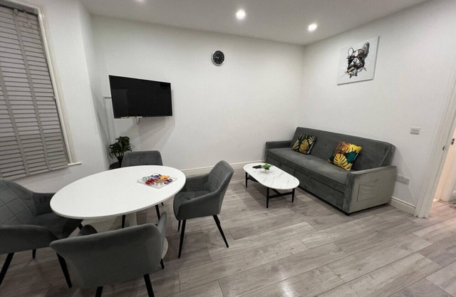 Luxury 1 bed flat at Ilford st