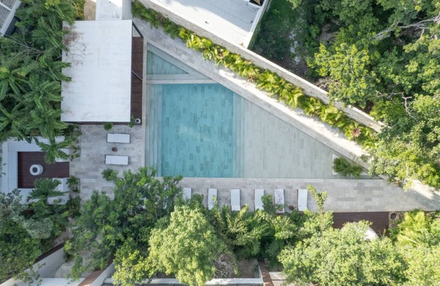 Luxury 1BR Penthouse with Private Jacuzzi & Breathtaking Tulum Jungle Views!
