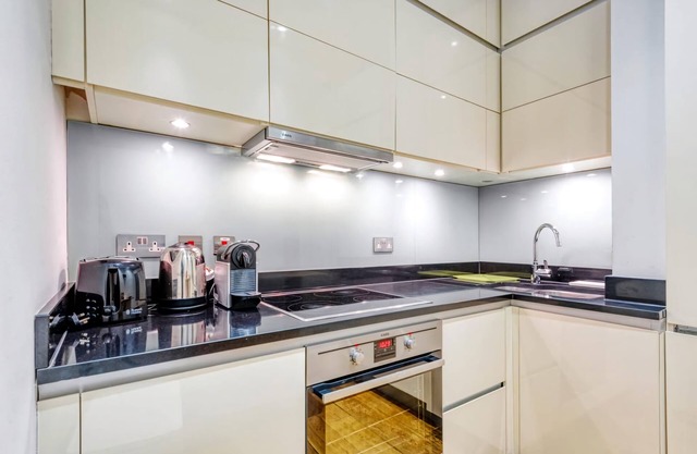 luxury 2 Bedrooms flat in South Kensington