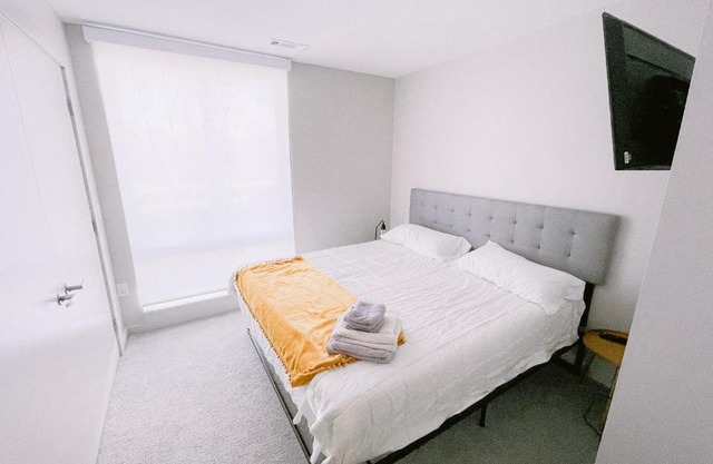 Luxury 2bedroom-king size bed