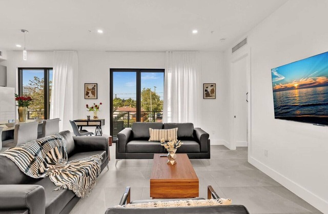 Luxury 3 Bedrooms APT Brand new, Perfectly located #201