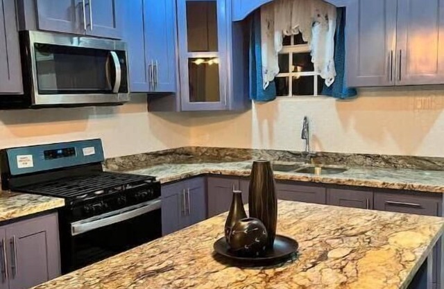 Luxury 3 Bedroom Apartmentnn