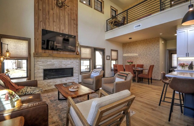 Luxury 3 Bedroom home with Sauna