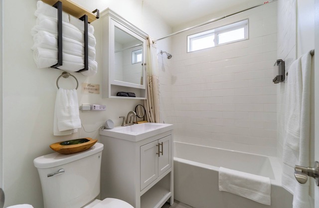 Luxury 3-Bedroom House in Marvelous San Diego