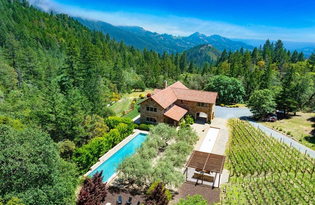 Luxury 38-Acre Napa Estate with Pool, Vineyard Views & Fire Pit