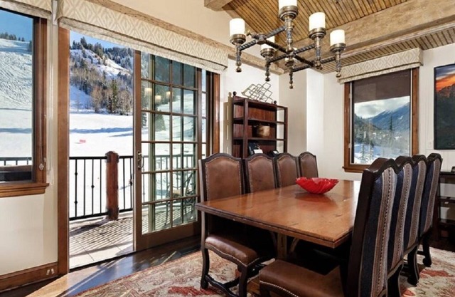 Luxury 3BR penthouse at The Ritz-Carlton Club in Aspen Highlands - mountain view