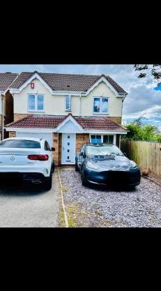 Luxury 4 bed house in Coventry