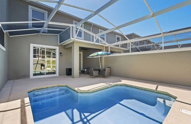 Luxury 4BR Home w/Pool at Champions Gate