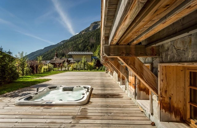 Luxury 5 Bedroom Chalet With Spectacular Views