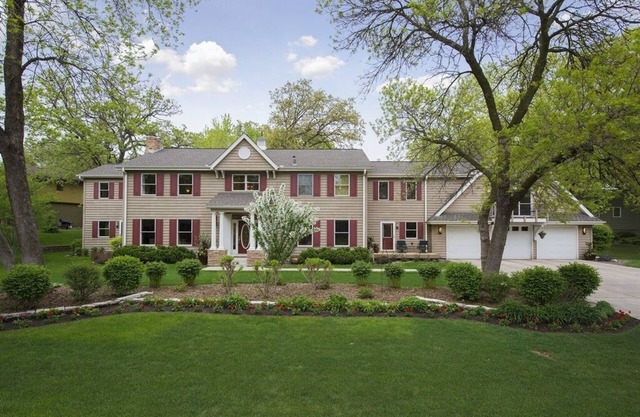Luxury 5500 Sq ft Executive Home