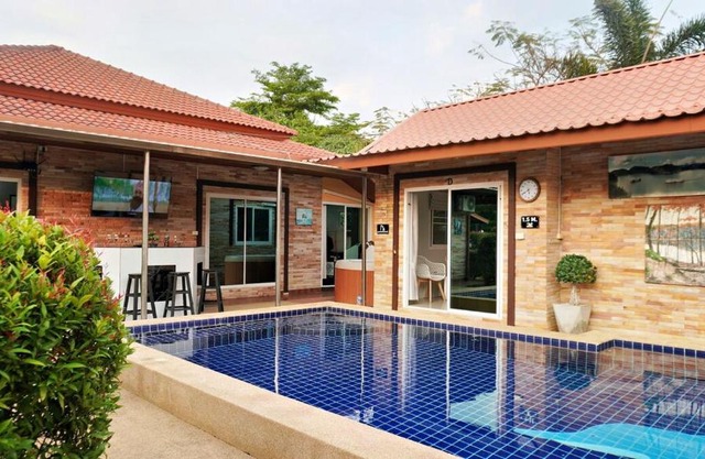 Luxury 6BHK Villa with Private Pool in Pattaya by - OzyStays