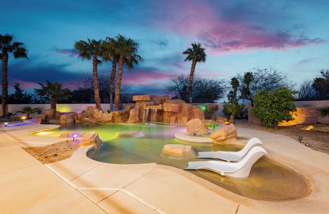 Luxury 6BR/4BA Resort-Style Retreat – Mins to Strip & Airport!