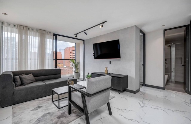 Luxury 7th floor apt 3BR near Laureles second park