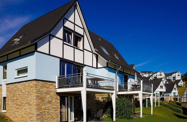 Luxury 8-person villa with its own sauna at Dormio Resort Eifeler Tor