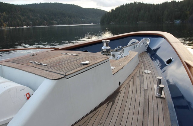 Luxury 94' yacht