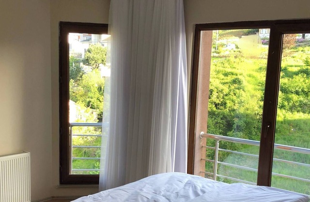 Luxury And Comfort In The City Center