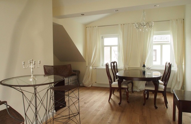 Luxury Apartment William Old Town location in Königstein