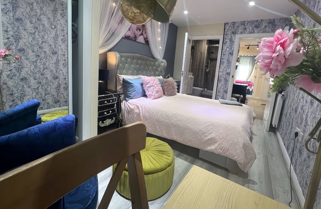 Luxury Apartment 4 bed room in Canary Wharf