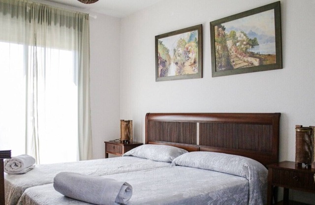 Luxury apartment 5 minutes from Seville, parking, pool and two terraces