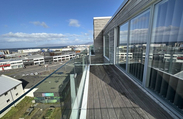 Luxury apartment downtown Reykjavik with view over the city
