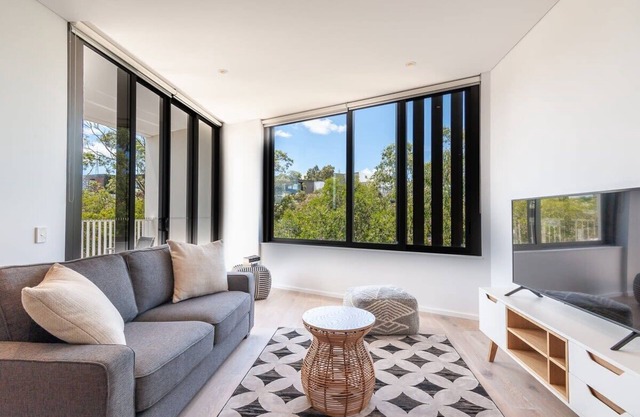Luxury Apartment - Moments Lane Cove Village