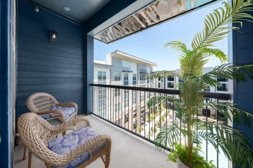 Luxury Apartment - Pool Restaurants & Shopping