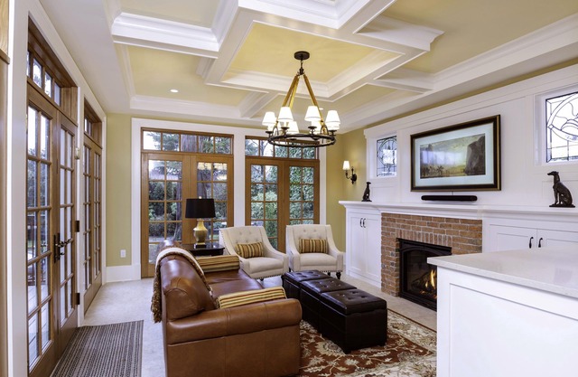 Luxury Award-Winning Stately Heritage Residence near Deer Lake