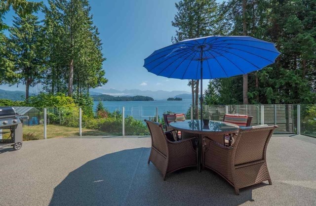 Luxury Beachfront Estate in Gibsons