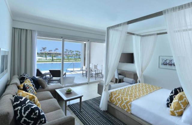 Luxury by the Bay | Private Pool Access, Spa & Red Sea Reef Excursions Nearby
