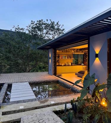 Luxury Cabin in the Coffee Landscape with Pool