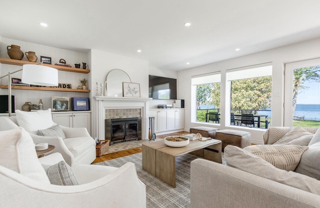 Luxury Chalet Cottage Simcoe