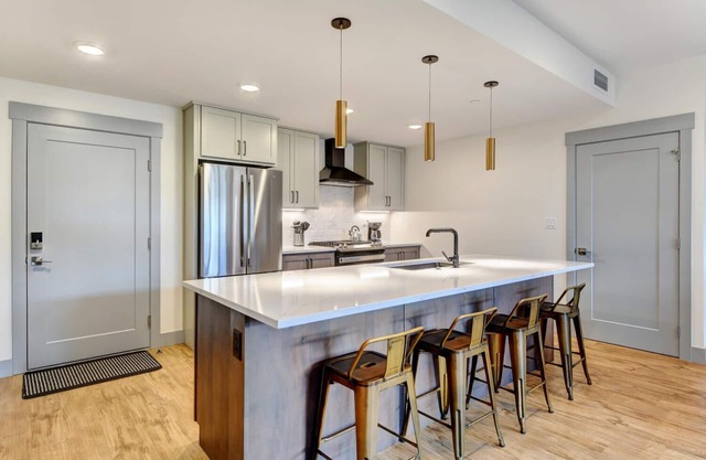 Luxury Condo 2307 I Hot Tub I AC I Great Views I Best Price I Discounted Attractions