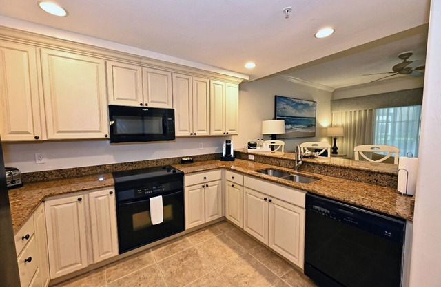 Luxury Condo in Naples at Bellasera