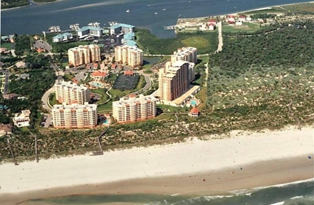 Luxury Condo in Best Beachfront Complex, Price Reduced 1590 Sq. Feet