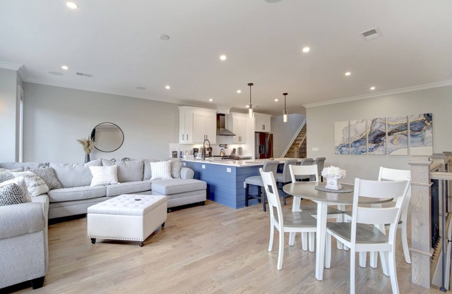 Luxury Condo w/Rooftop Deck 15 min from NYC, American Dream Mall, Metlife, EWR