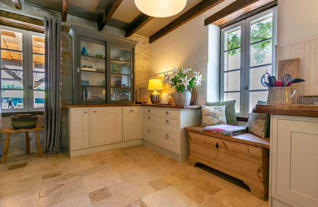 Luxury Country Stone Property - stunning views, private heated pool & fab patio!