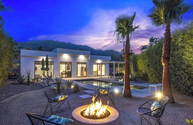 Luxury Desert Getaway | Pool, Spa + Firepit