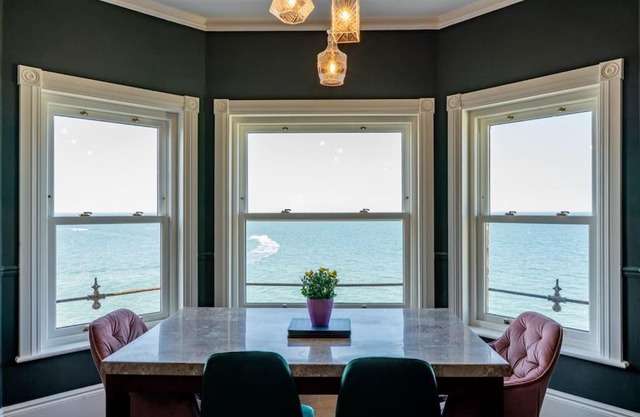 Luxury Duplex Penthouse on the Beach with Panoramic Sea Views