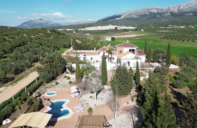Luxury Andalusian Escape | 11BR Villa w/Pool, Jacuzzi & Stunning Views
