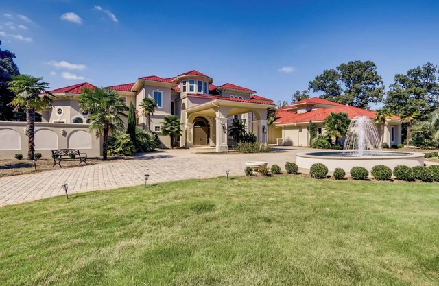 Luxury Estate 12,900 sqft on 54+ Acres near Chateau Elan/Athens/Atlanta