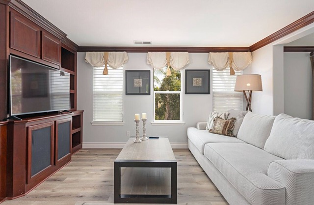 Luxury Family-Friendly Home in Heart of San Diego.