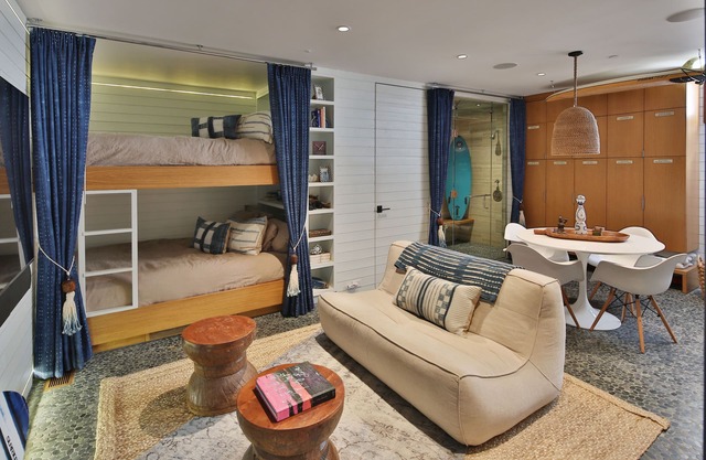 Luxury/Fully Self-Contained Studio on the Hermosa Beach Strand!