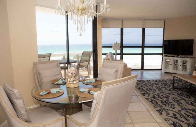 Luxury Gulf Front Condo, Just Steps to the Beach!
