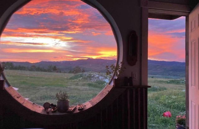 Luxury Healing Eclectic Cabinnn
