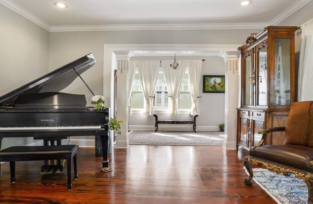 Luxury Home Near Streetcar & Riverbend STR License # 19-STR-17545