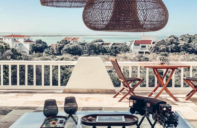 Luxury Home with Stunning Views and Solar Power