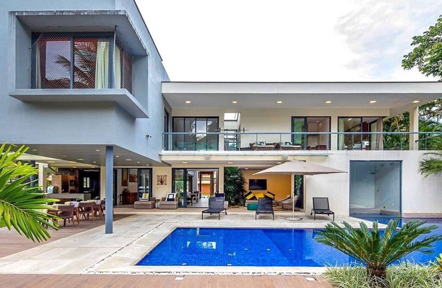 Luxury house for rent in Angra dos Reis with pool, hydro and sports court - Ang14