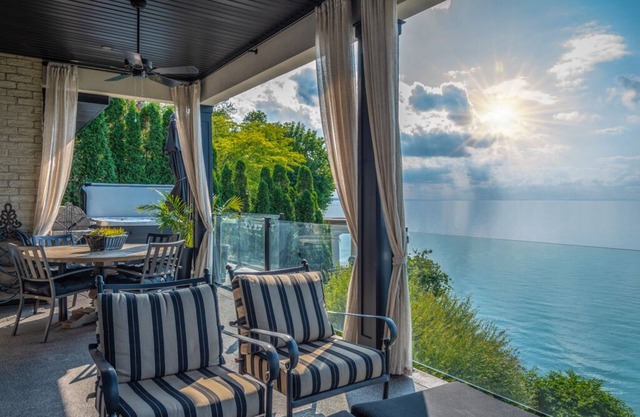 LUXURY LAKEFRONT HOME WITH PRIVATE BACKYARD BEACH