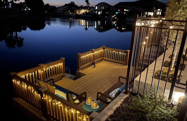 Luxury Lakeside Home! Private Pool, Dock, Outdoor Kitchen, & Private Courtyard!