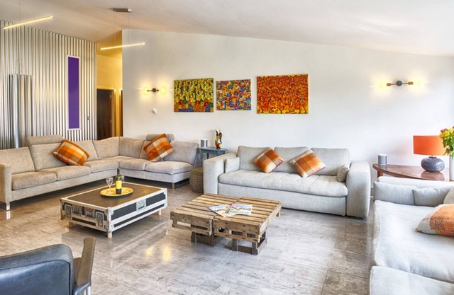 Luxury loft design barn, with private heated pool, hot tub, steam room and sauna